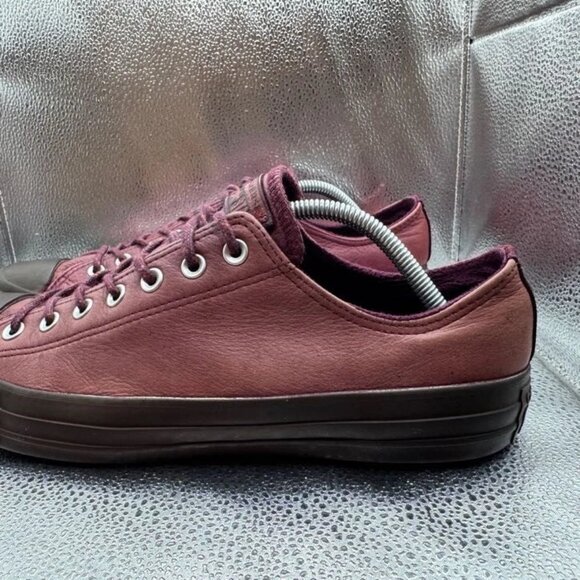 Size M12/W14 Converse All Stars Unisex Burgundy Low Top Lace Up Leather Sneakers - Picture 7 of 10